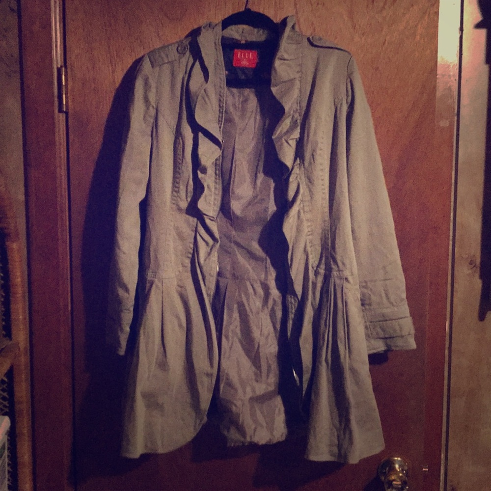 Olive green/beige Elle trench size small